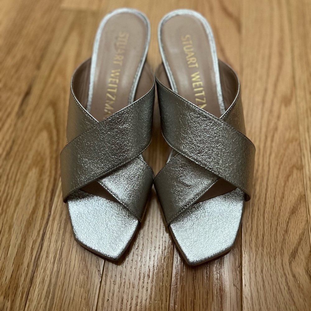 Stuart Weizman Silver Aletha Sandal Sz 7